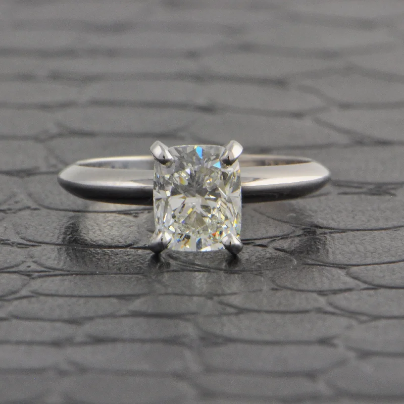 Trendy Minimalist Jewelry For Everyday Wear 1.50 ct. Cushion Cut Diamond Engagement Ring in White Gold Trendy Minimalist Jewelry For Everyday Wear 1.50 ct. Cushion Cut Diamond Engagement Ring in White Gold