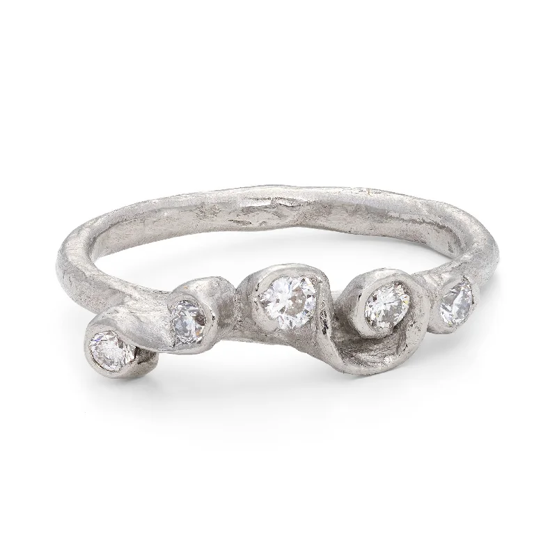 Seasonal Jewelry Sale – Upgrade Your Style Today All White Palmata Ring