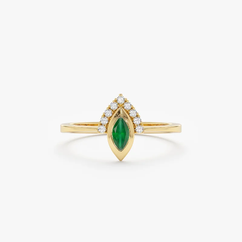 The Perfect Accessory For Less – Jewelry Sale Live Diamond and Marquise Emerald Ring, Branca The Perfect Accessory For Less – Jewelry Sale Live Diamond and Marquise Emerald Ring, Branca