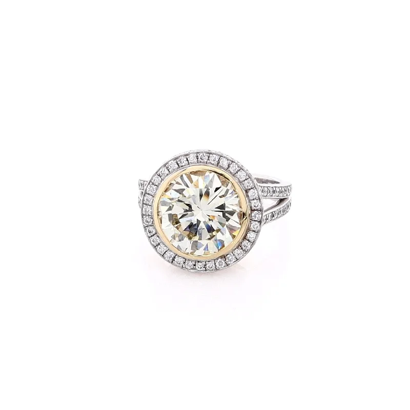 Unmissable Discounts On Timeless Jewelry Pieces Estate Martin Flyer 18 Karat Two Tone Diamond Engagement Ring Unmissable Discounts On Timeless Jewelry Pieces Estate Martin Flyer 18 Karat Two Tone Diamond Engagement Ring