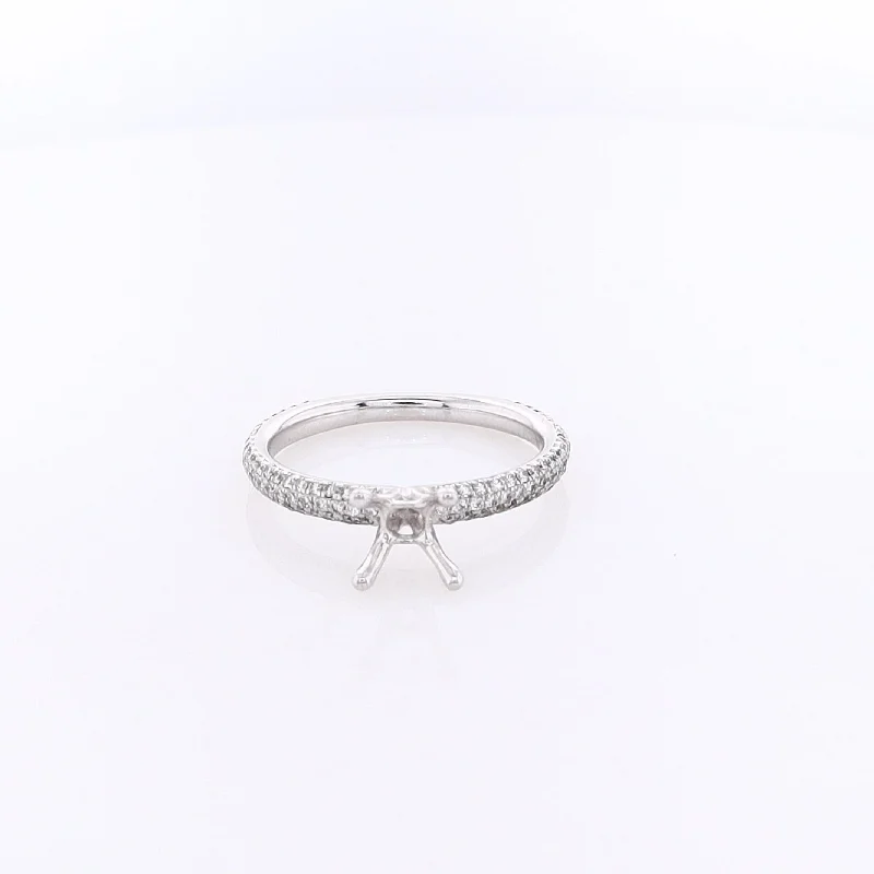 Modern Statement Jewelry For Bold Styling Estate SIMON G 18 Karat White Gold Semi Pave Diamond Ring Solitaire Mounting Ring Modern Statement Jewelry For Bold Styling Estate SIMON G 18 Karat White Gold Semi Pave Diamond Ring Solitaire Mounting Ring