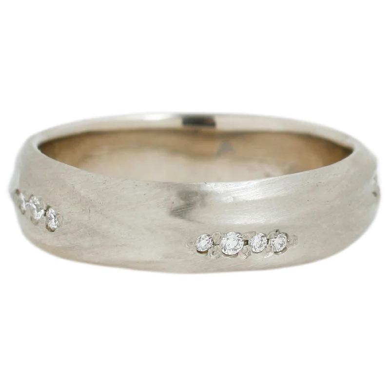 Shop Trending Jewelry With Exclusive Savings Pavé Diamond Stream Band