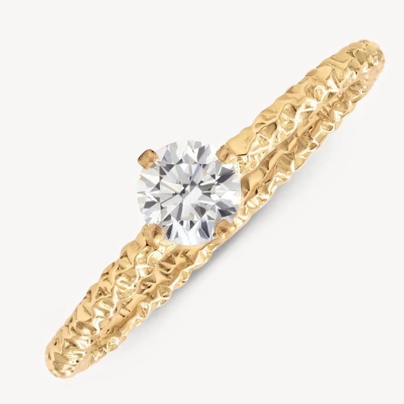 Elegant Jewelry Pieces At Unbelievable Prices 18k Twisted Diamond Solitaire Ring