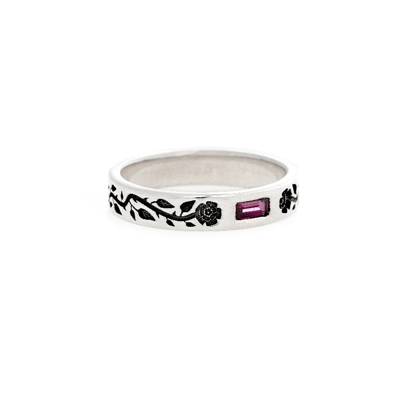 Your Dream Jewelry At Dream Prices – Shop Now SILVER DOUBLE ROSE VINE BAND