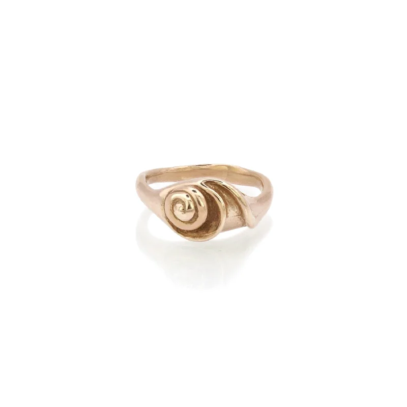 Dazzling Deals On Necklaces, Bracelets, And More Neptune Shell Ring