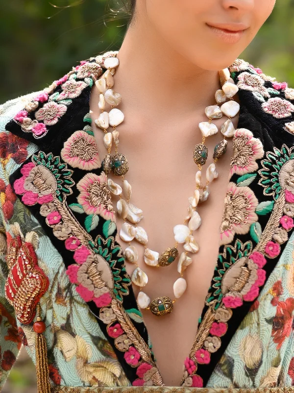 Jewelry Sale Alert – Shop Timeless Elegance Today Odette Women Apricot And Green Beaded Long Necklace Jewelry Sale Alert – Shop Timeless Elegance Today Odette Women Apricot And Green Beaded Long Necklace