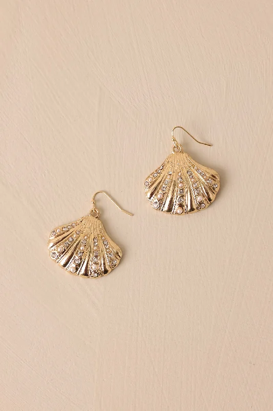 Unmissable Jewelry Clearance – Final Reductions Shoreline Shimmer Gold Seashell Drop Earrings Unmissable Jewelry Clearance – Final Reductions Shoreline Shimmer Gold Seashell Drop Earrings