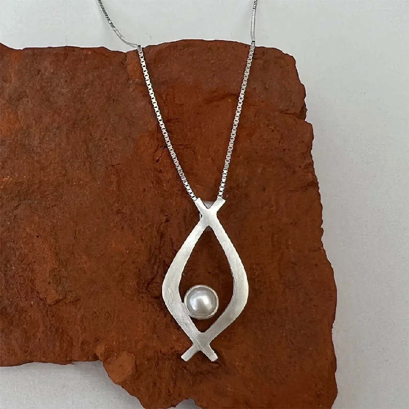 Unmissable Deals On Handmade Jewelry Collections Embrace Life Necklace - Sterling Silver, Indonesia Unmissable Deals On Handmade Jewelry Collections Embrace Life Necklace - Sterling Silver, Indonesia