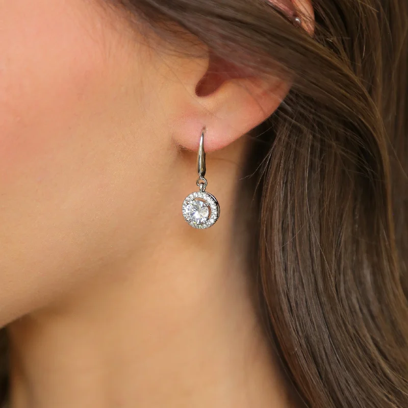 Elegant Jewelry Pieces At Unbelievable Prices ARIA - Trendy Earrings For Girls & Women Elegant Jewelry Pieces At Unbelievable Prices ARIA - Trendy Earrings For Girls & Women