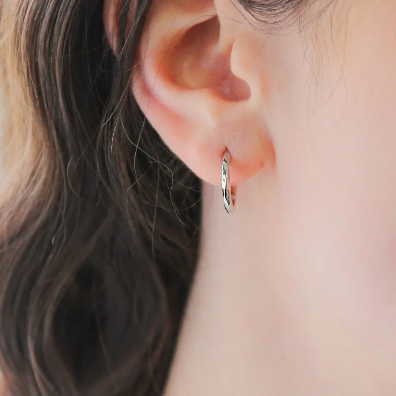 Elegant Necklaces And Bracelets At Limited-Time Offers BRILLIANT- Sterling Silver Twist Hoop Earrings Elegant Necklaces And Bracelets At Limited-Time Offers BRILLIANT- Sterling Silver Twist Hoop Earrings