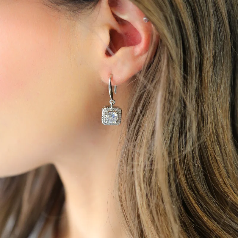 Limited-Time Offer On Elegant Jewelry Pieces DESSIE- Cubic Zirconia Gold Disc Circle Earring Limited-Time Offer On Elegant Jewelry Pieces DESSIE- Cubic Zirconia Gold Disc Circle Earring