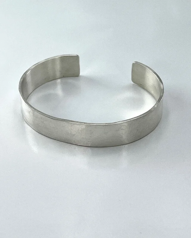 Luxury Jewelry At Unbeatable Discounts Sarah McGuire Plain Parchment Cuff