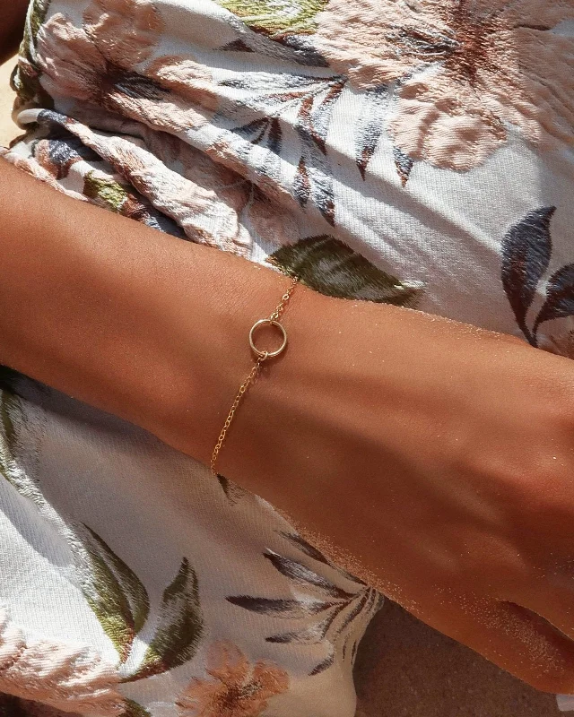 Fashion-Forward Jewelry At Exclusive Discounts Circle Bracelet - 14k Yellow Gold Fill