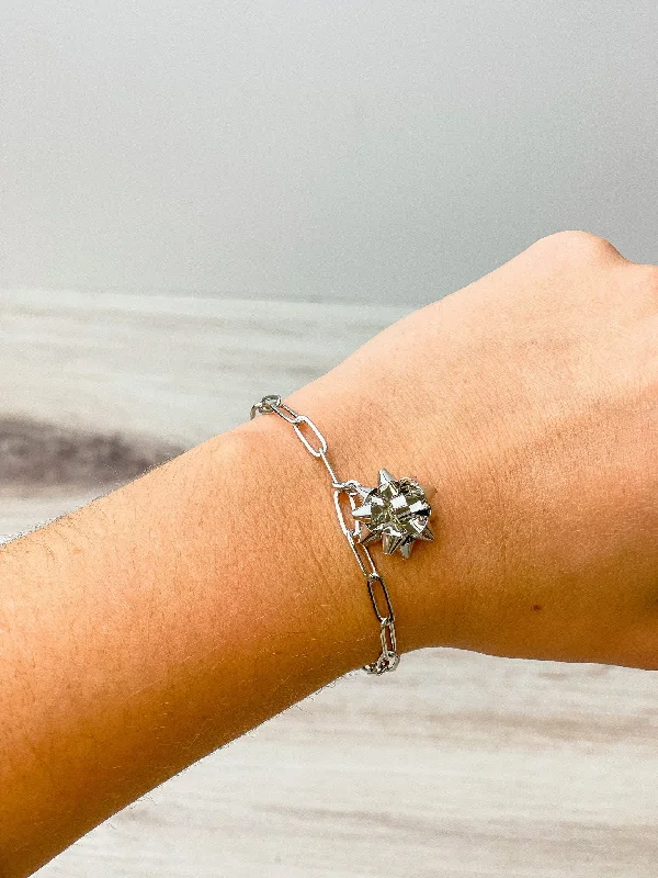 Get Ready To Sparkle – Special Jewelry Discounts Present Bow Toggle Bracelet - Silver Get Ready To Sparkle – Special Jewelry Discounts Present Bow Toggle Bracelet - Silver