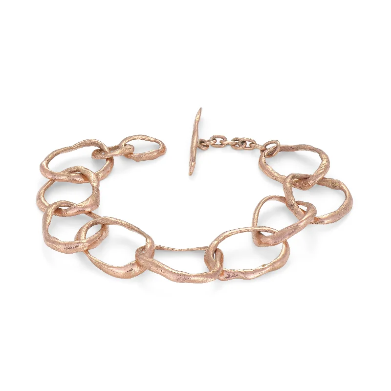 Versatile Layering Jewelry For Effortless Chic Stone Drawing Bracelet 9ct Rose Gold Versatile Layering Jewelry For Effortless Chic Stone Drawing Bracelet 9ct Rose Gold