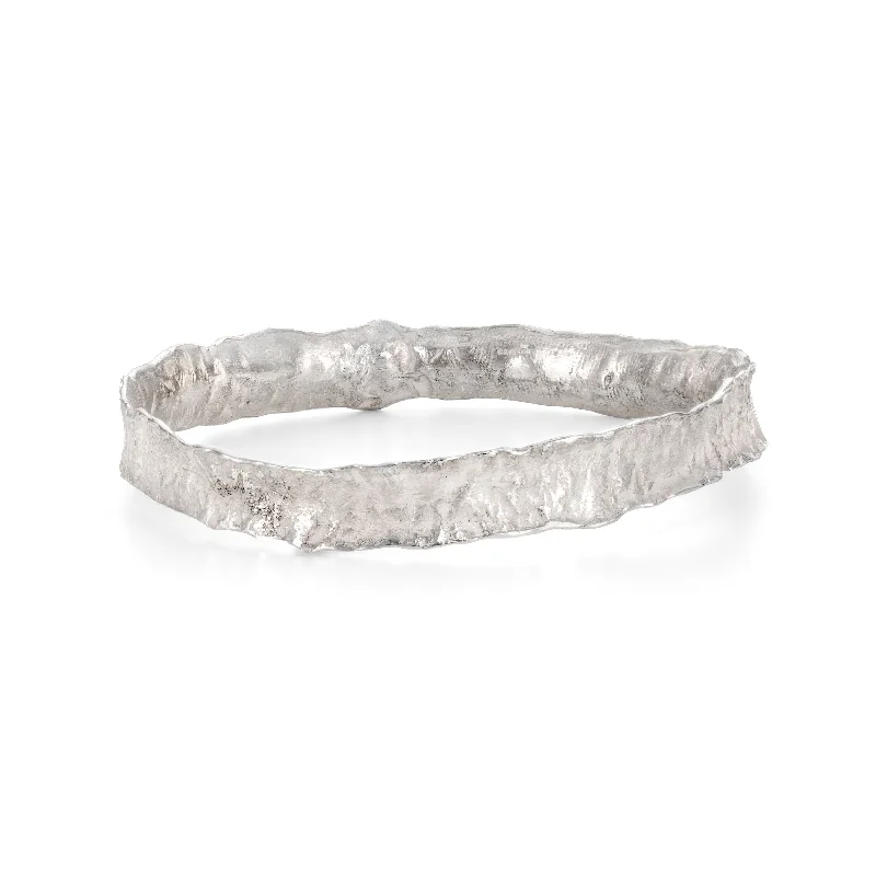 Shop High-Quality Jewelry At Jaw-Dropping Discounts Wave Bangle Silver
