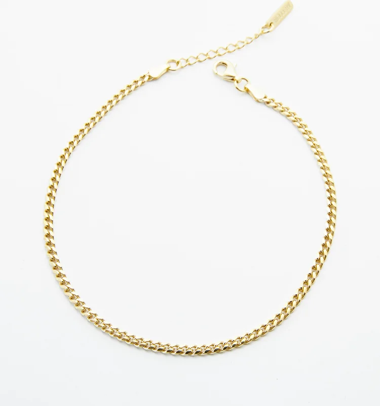 Affordable Glamour – Must-Have Jewelry At Special Rates Dainty Cuban Anklet