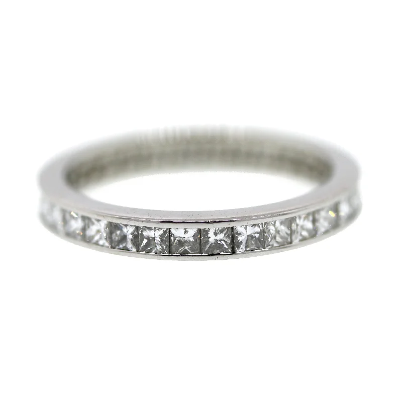 Once-A-Year Jewelry Deals – Shop Before They’Re Gone DeBeers Princess Cut Diamond Band in Platinum Once-A-Year Jewelry Deals – Shop Before They’Re Gone DeBeers Princess Cut Diamond Band in Platinum