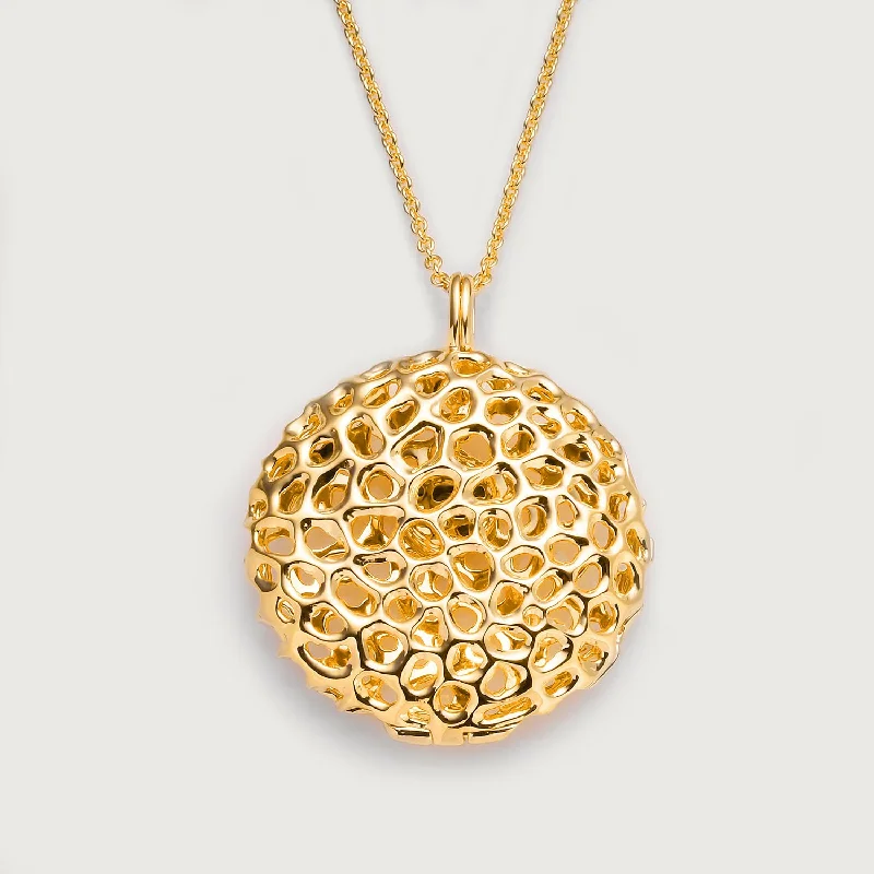 Affordable Elegance – Premium Jewelry At Special Prices Lattice Disc Pendant with FREE Chain Affordable Elegance – Premium Jewelry At Special Prices Lattice Disc Pendant with FREE Chain
