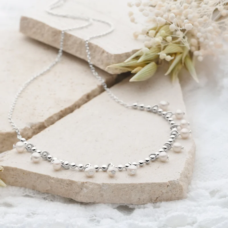 Trendy Minimalist Jewelry For Everyday Wear Pixie Pearl Chain